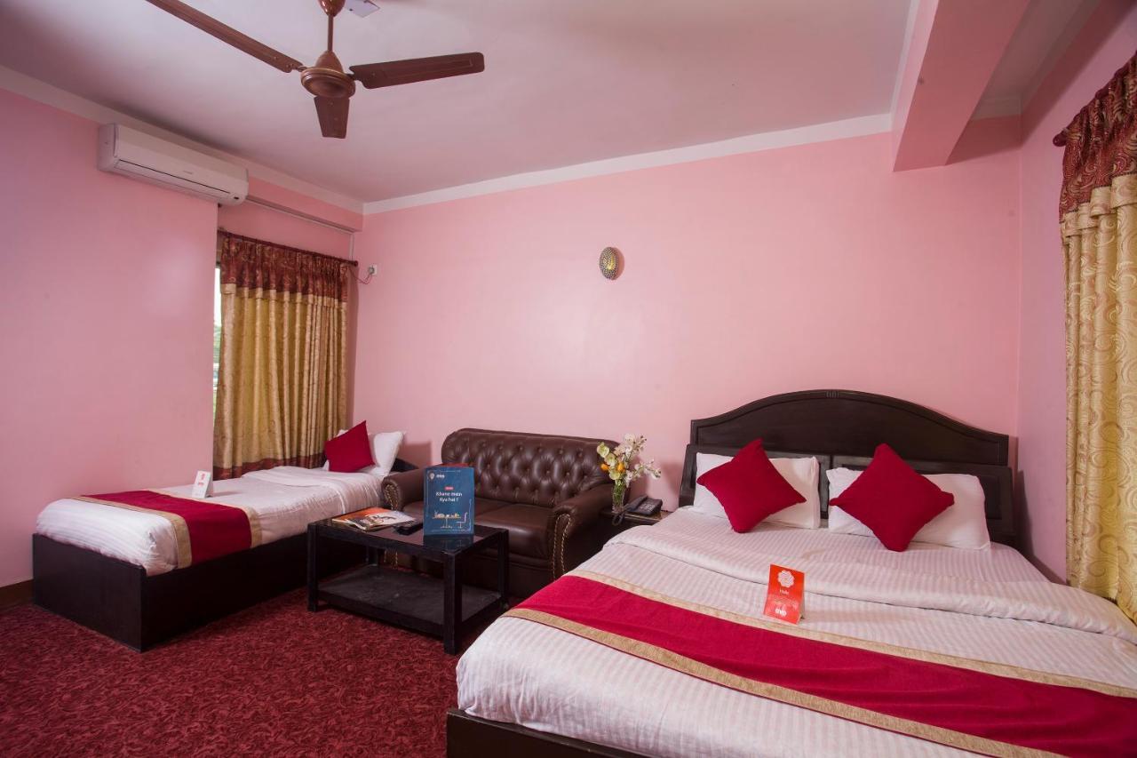 Oyo 161 Ram Janaki Hotel Катманду Экстерьер фото